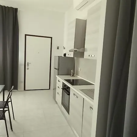 דירה Monolocale Centrale *